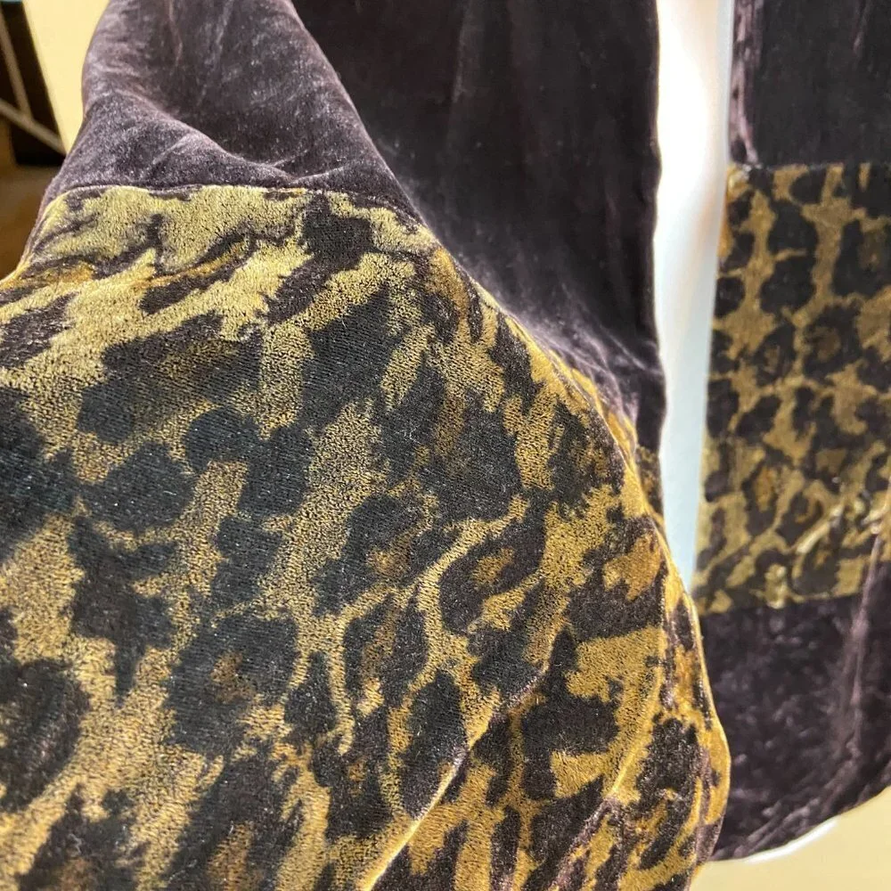 Vintage Nick & Nora Scarf  Velvet  Animal Print